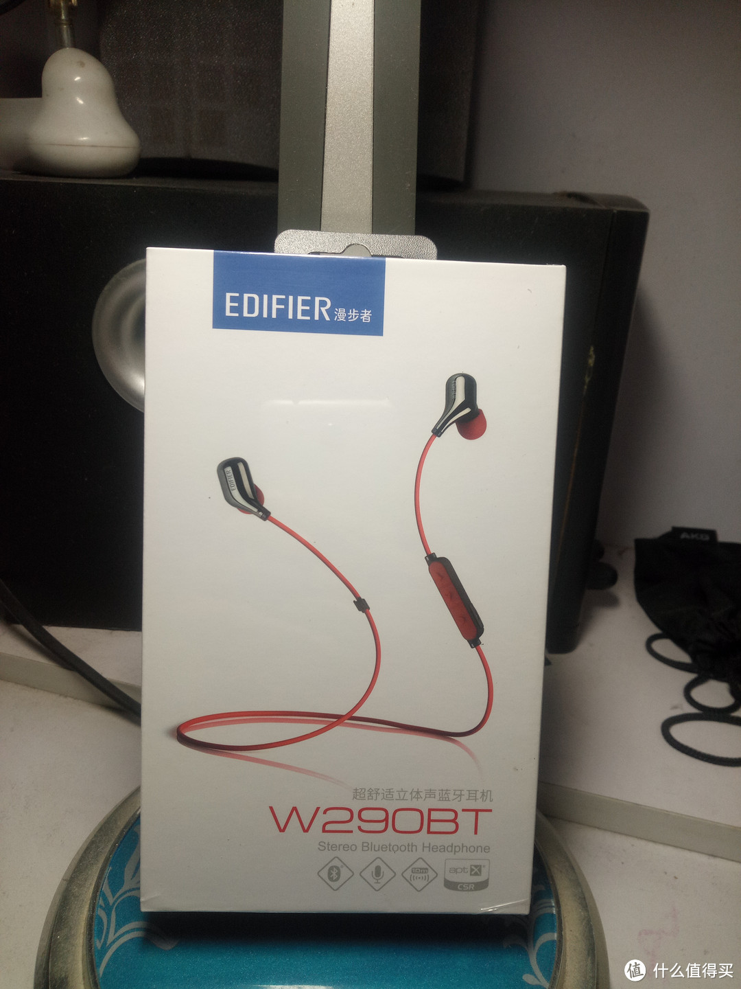 漫步者W290BT--时尚且给予运动音质惊喜的无线蓝牙耳机
