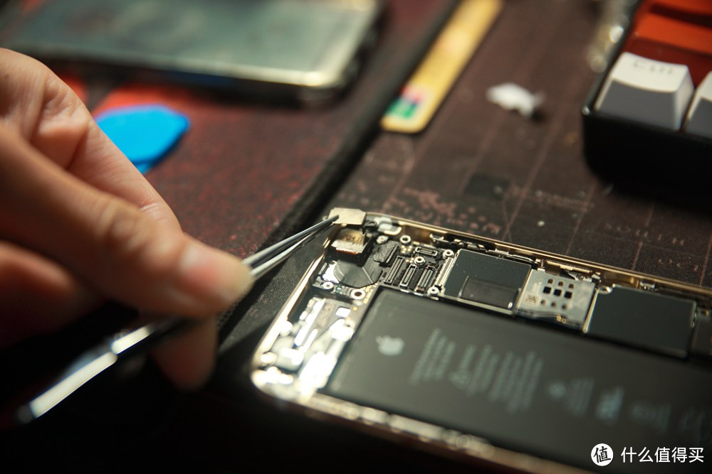 再战2年：一波三折，险死还生！Apple 苹果 iPhone 6 智能手机 天线维修及电池更换