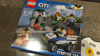 乐高 60136 警察局套装外观设计(零件|人仔|按钮)