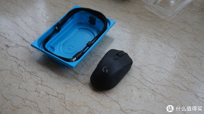 为毛这么贵 - Logitech 罗技 403wireless RGB鼠