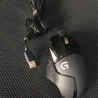 罗技 G502 游戏鼠标外观展示(按键|USB接口)