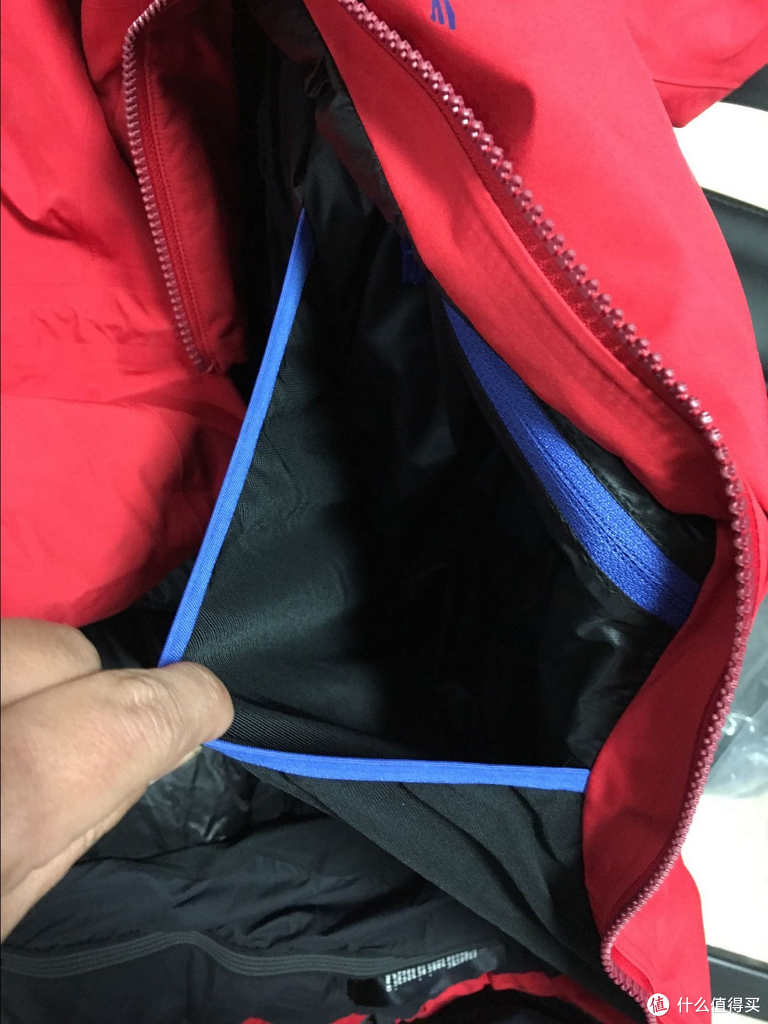 ARC'TERYX 始祖鸟 Fissile Jacket 旗舰硬壳滑雪羽绒服 晒单（内有彩蛋）