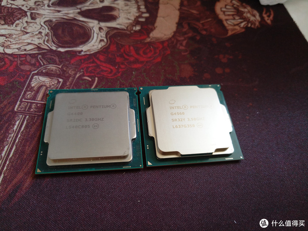 Intel 英特尔 G4560 CPU 开箱&对比G4400初步测试