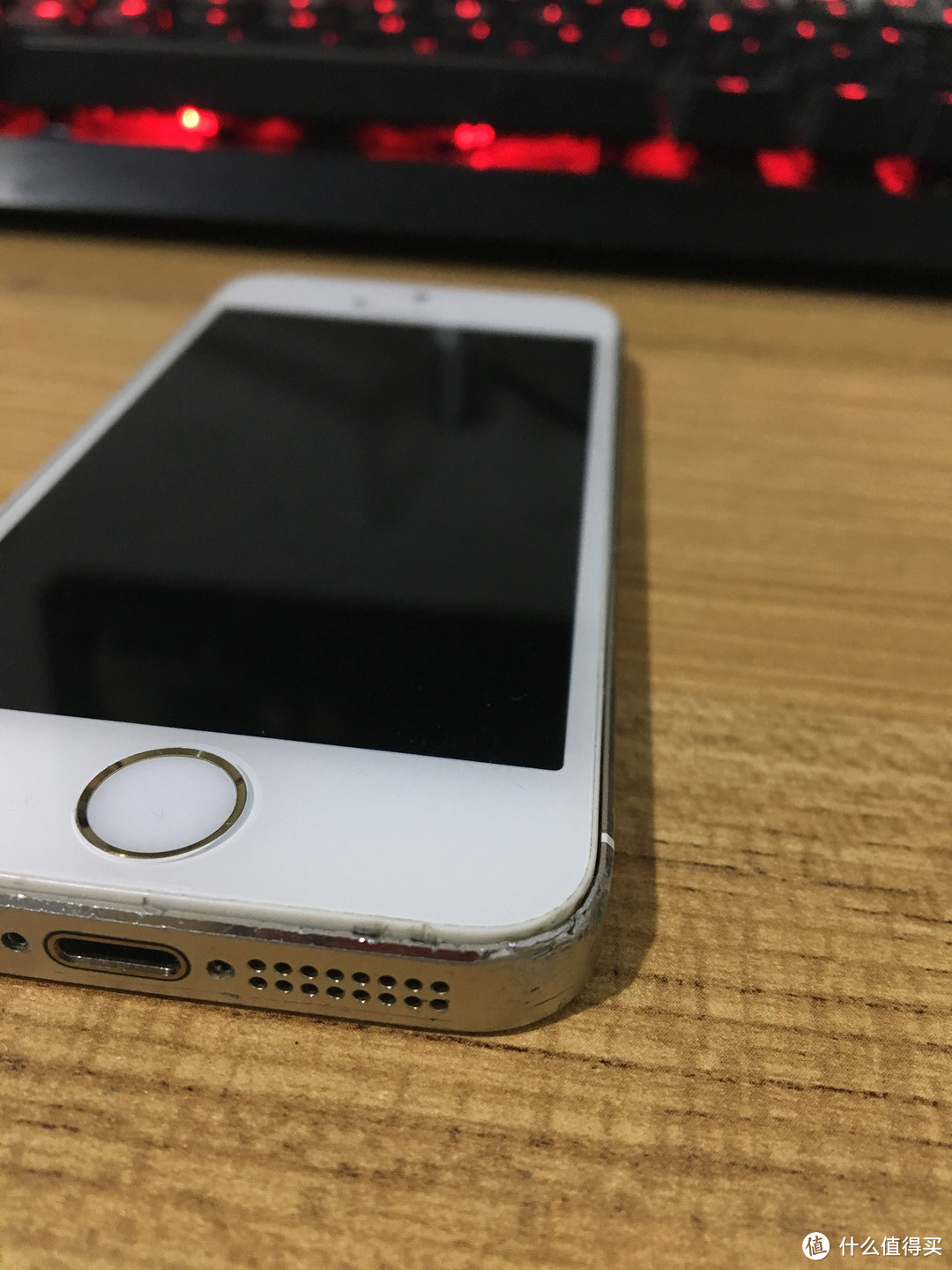 花￥150&20分钟GET一台“全新”Apple 苹果 iPhone5S 手机— 5S自翻小记