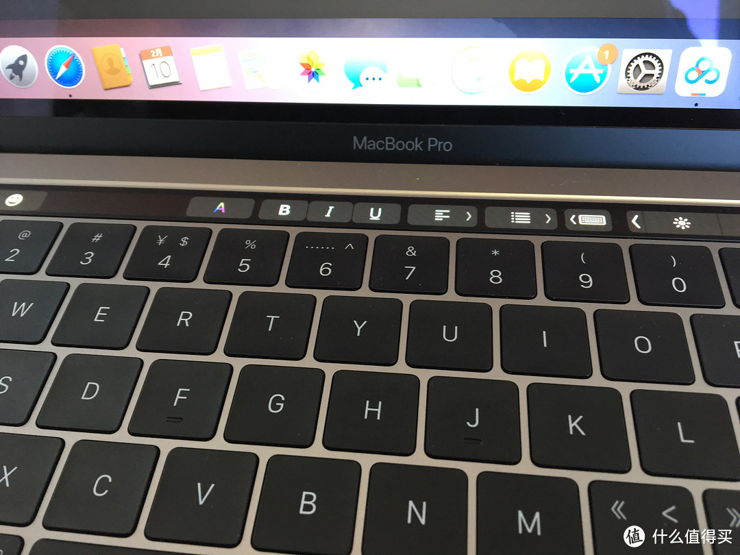 Apple 苹果 MacBook Pro 2016款带touch bar轻度评测