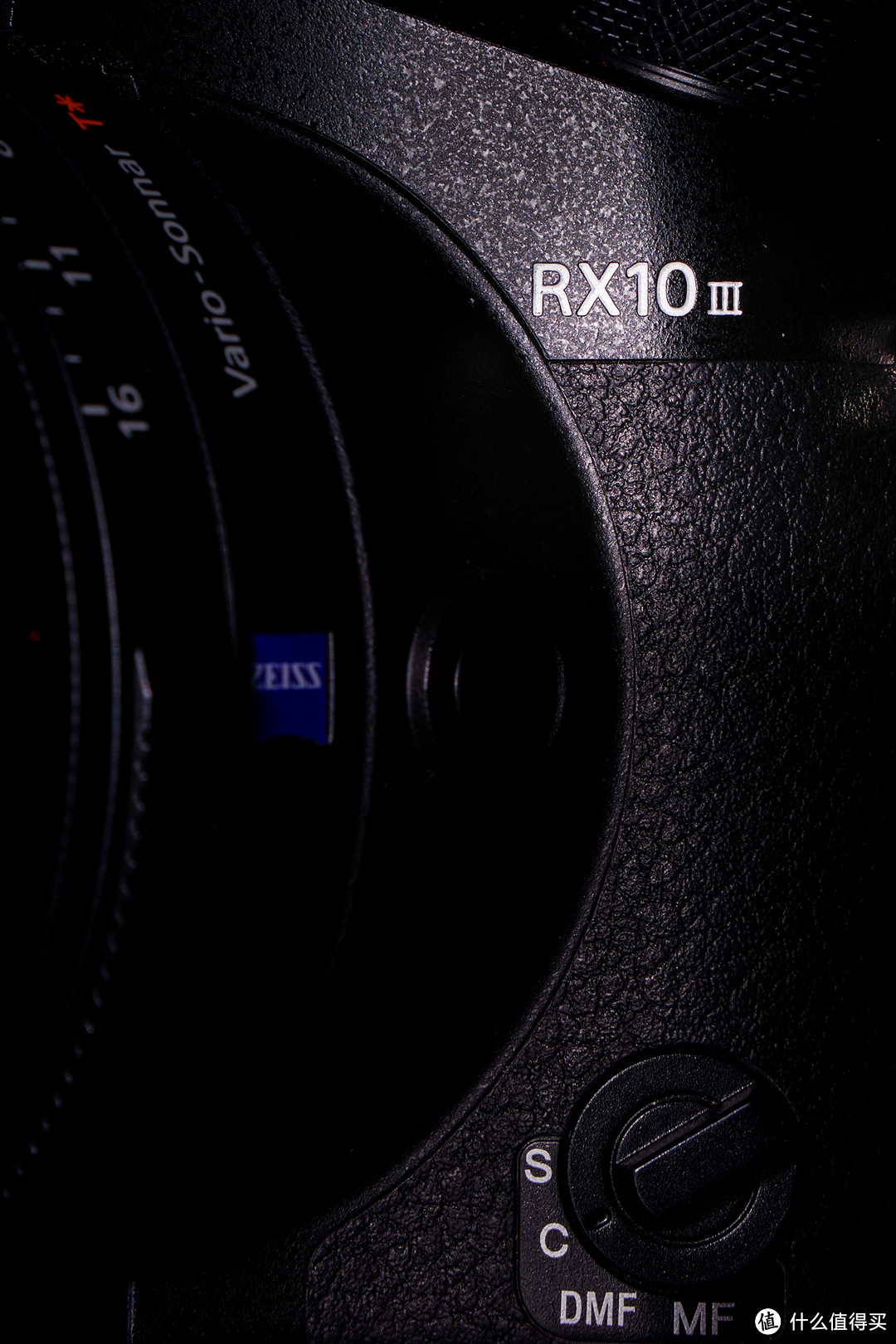 轻松拍娃，变焦利器——SONY 索尼 黑卡™RX10 III