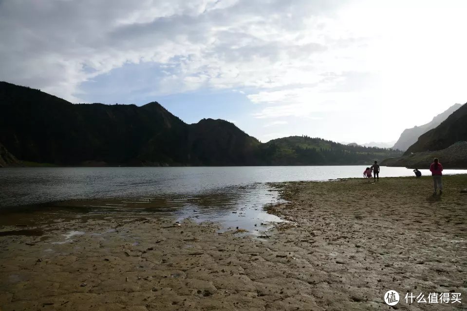 百里画廊唐布拉，大美独库公路