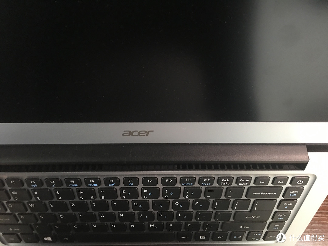 #原创新人#acer 宏碁 蜂鸟 SF3 14英寸全金属轻薄笔记本 使用报告