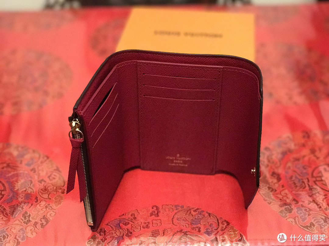 #本站首晒# 入手 LOUIS VUITTON 路易·威登 VICTORINE 豆豆钱夹 M41938