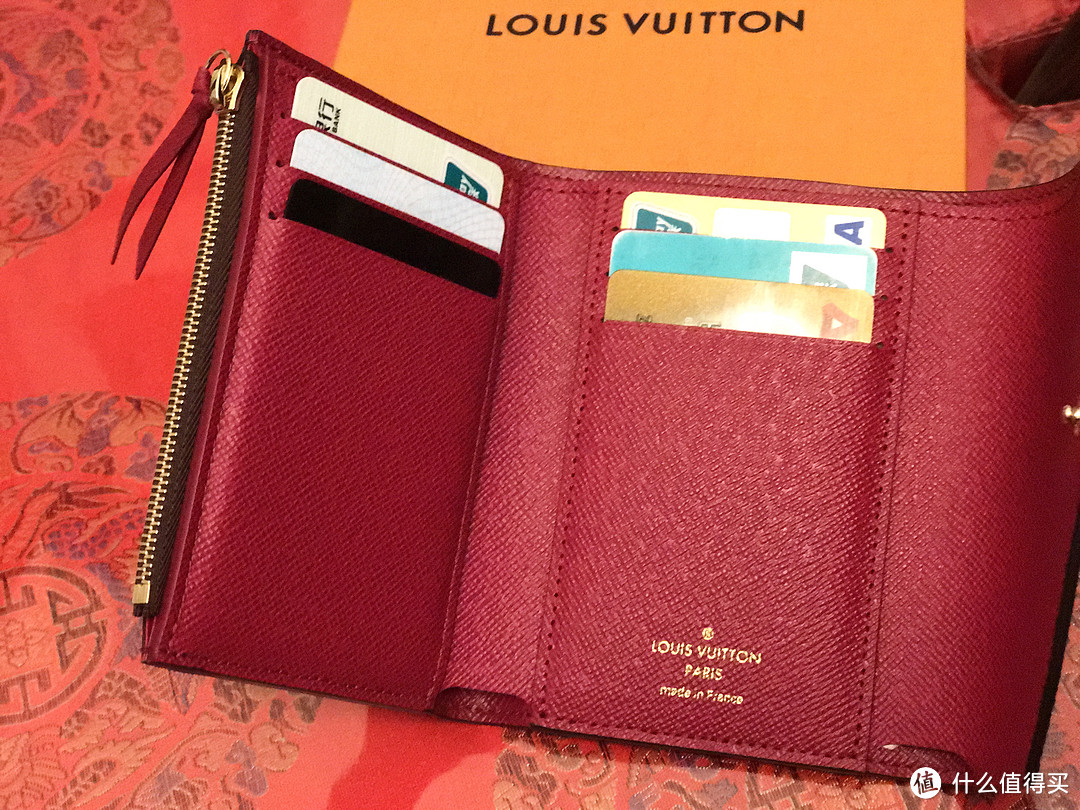 #本站首晒# 入手 LOUIS VUITTON 路易·威登 VICTORINE 豆豆钱夹 M41938