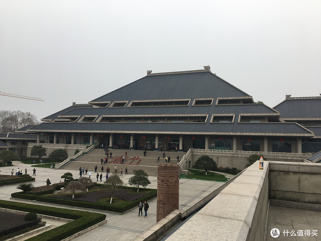 2017春节前后的武汉 — 值得好好观赏的湖北美术馆、湖北省博物馆