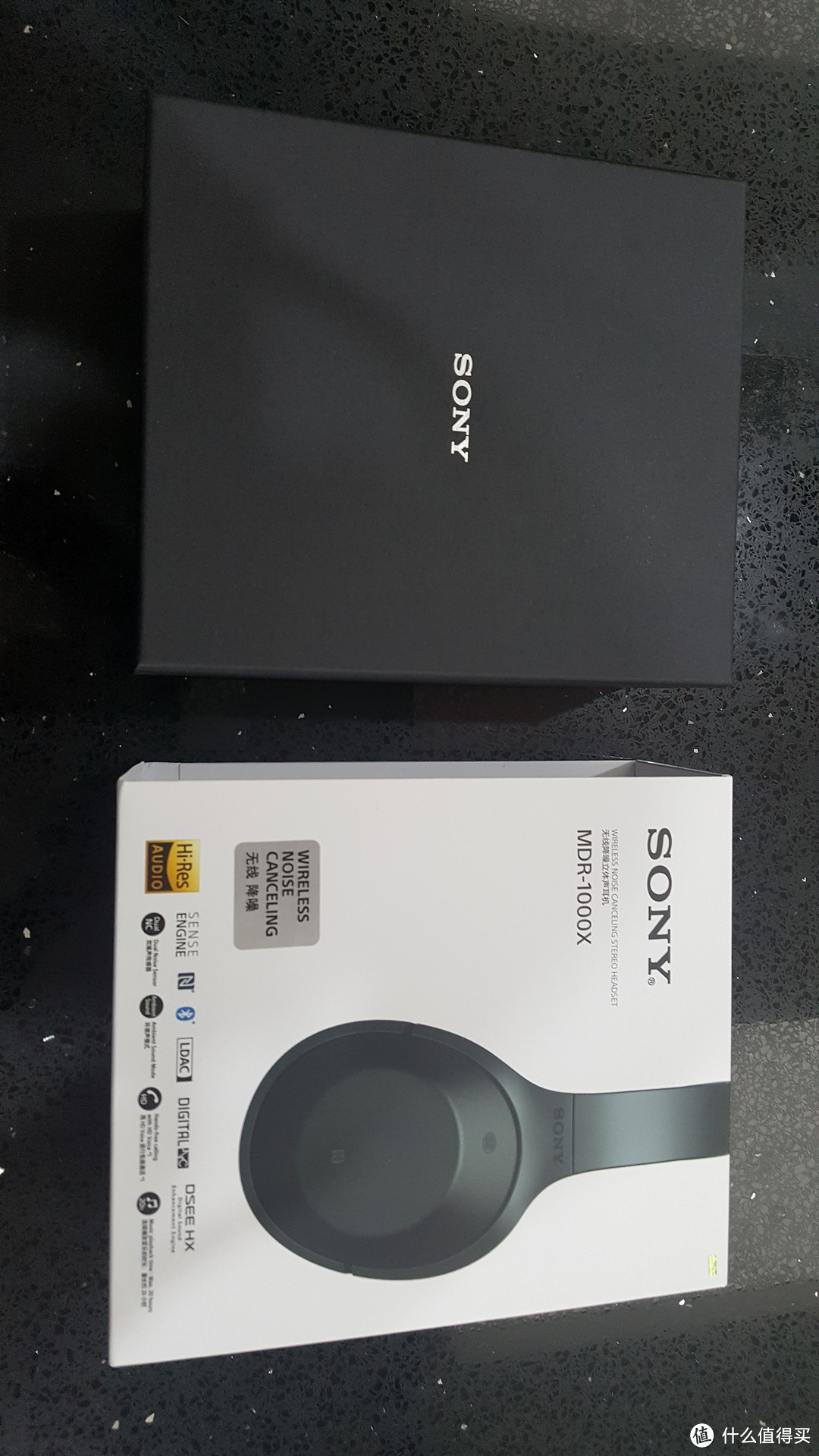 我也来守护姨夫的微笑：SONY 索尼 MDR-1000X 无线降噪立体声耳机 开箱及简单使用感受