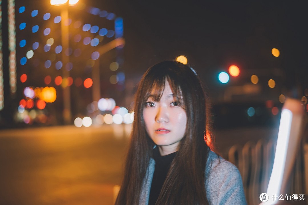 看我大宝剑:冰灯,优洋 LED双色温 外拍补光灯 开箱体验 非利帅冰灯