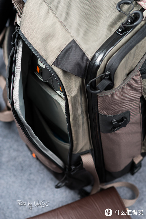 我的海淘第一单——Lowepro 乐摄宝 双肩*级型号 Pro Trekker AW「300」