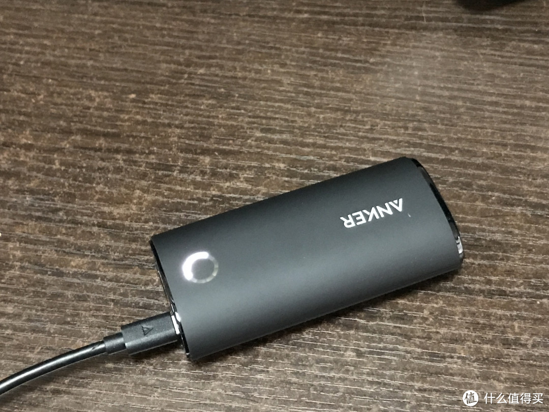 颜值不可缺，anker智能体感移动电源充电宝（6700mah）开箱