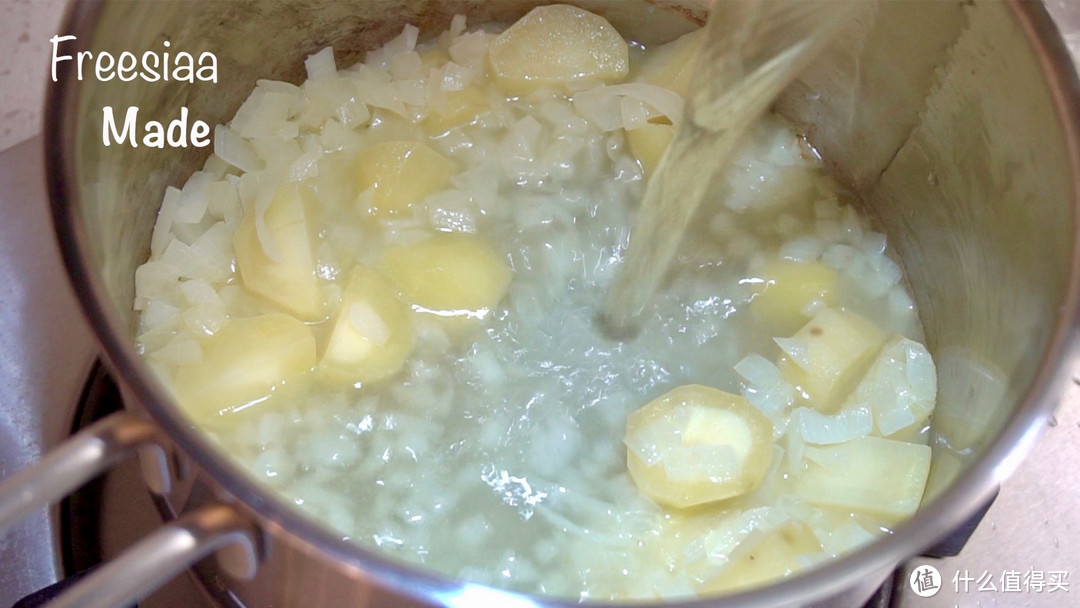 视频食谱：芦笋浓汤  超有春天的味道~