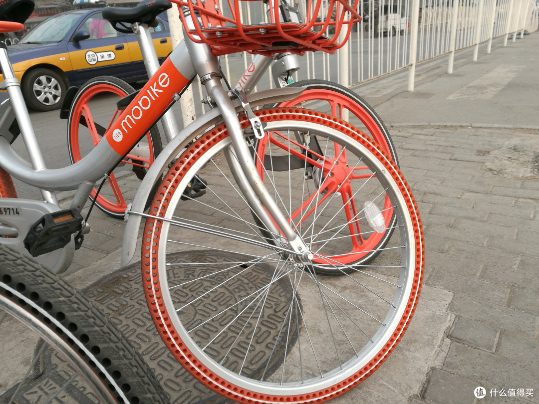北京街头的单车: mobike 摩拜 lite 体验