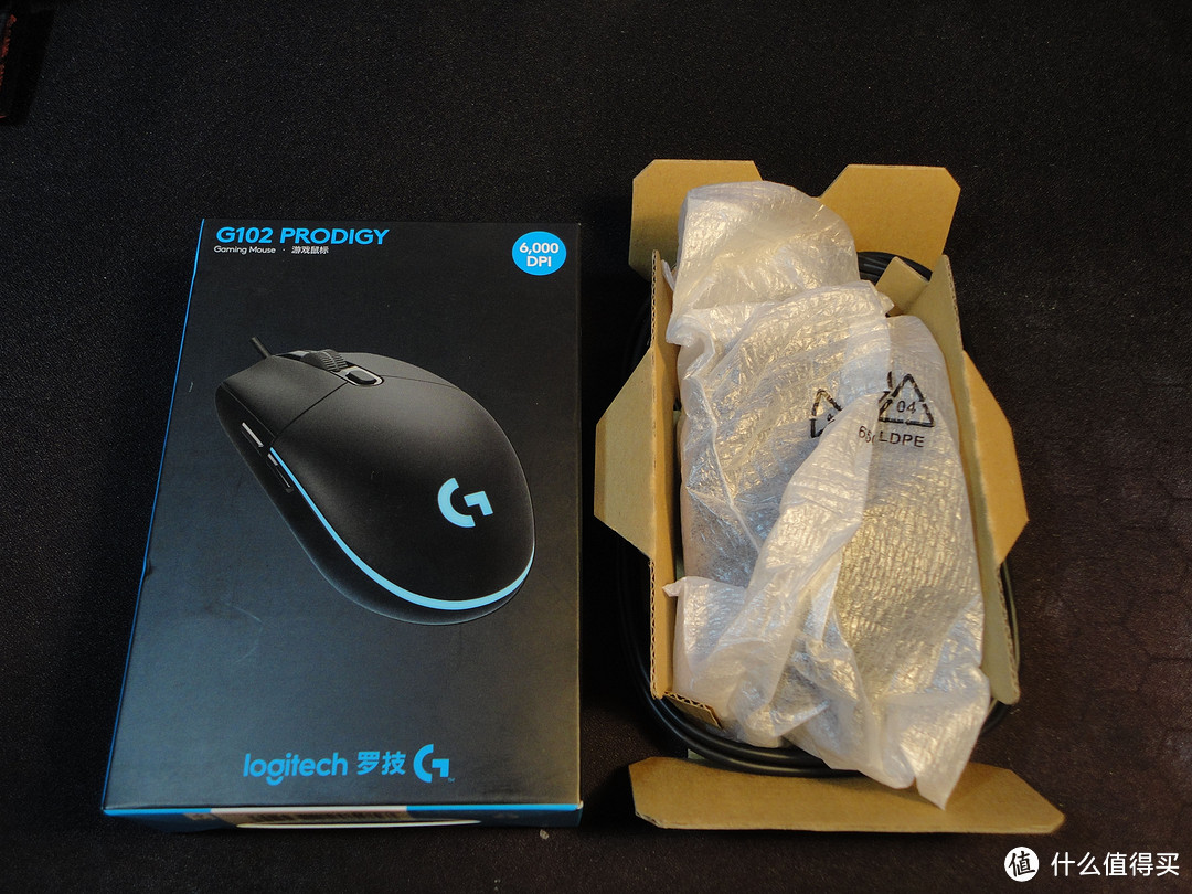 入门RGB游戏鼠标 — Logitech 罗技 G102