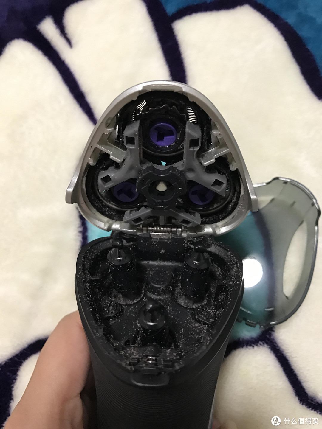 等了一个月的Philips 飞利浦 Shaver 4100 剃须刀