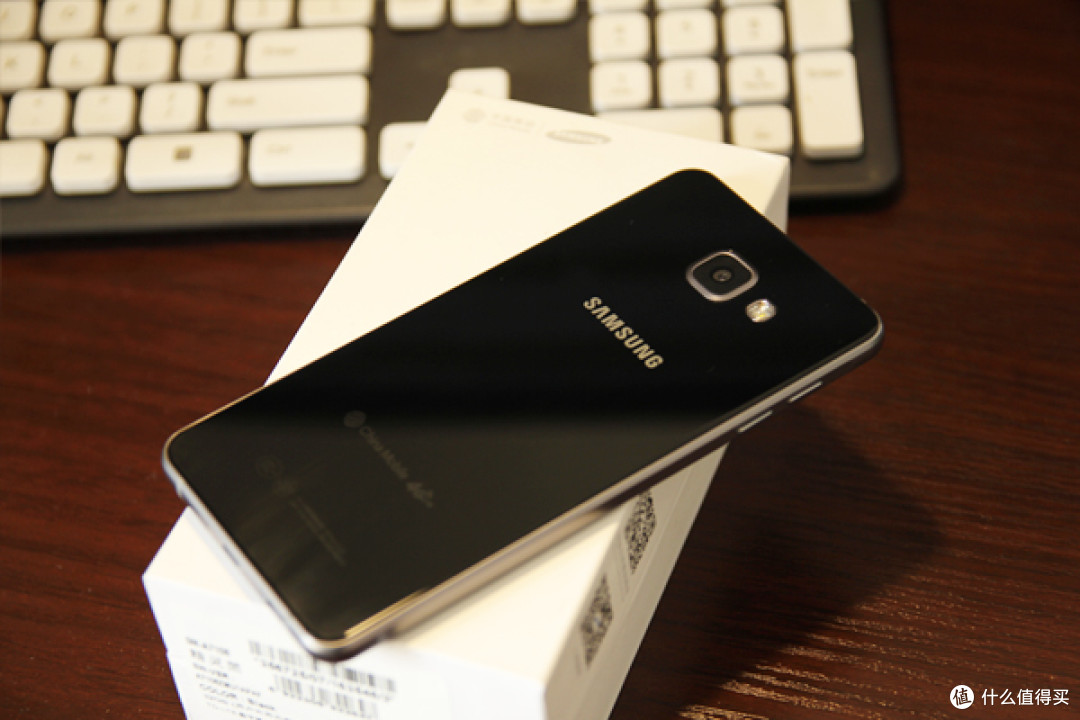2016款 三星 GALAXY A7 移动定制版 开箱体验分享