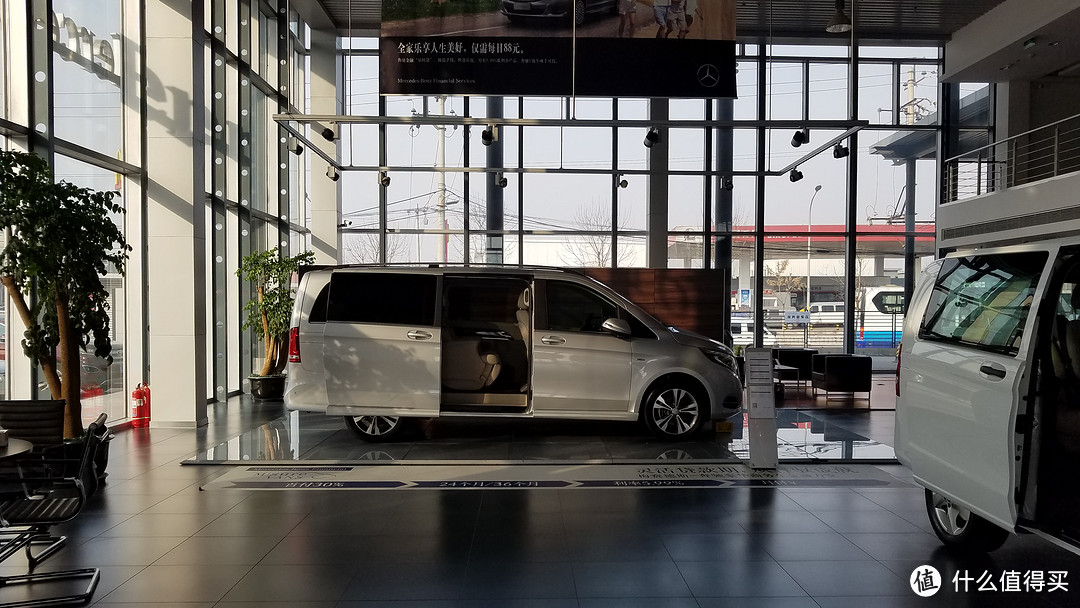 #原创新人# Mercedes-Benz 奔驰 V260面包车 使用体验