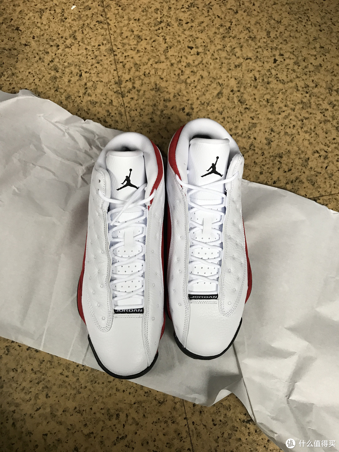 无关风月， 为情怀买单：Air Jordan 13 Retro 白红 篮球鞋