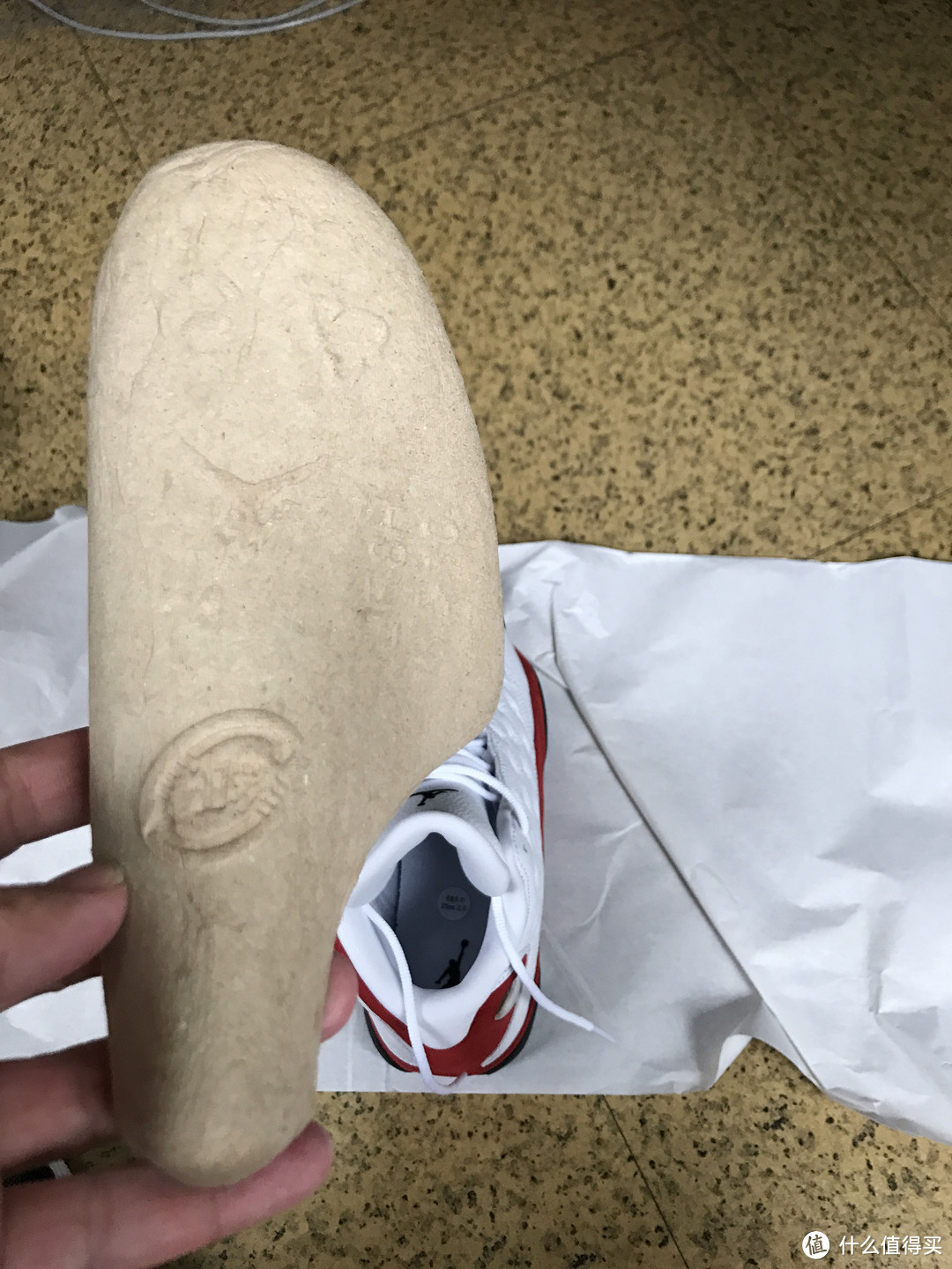 无关风月， 为情怀买单：Air Jordan 13 Retro 白红 篮球鞋