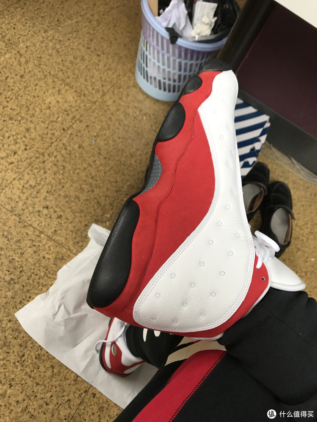 无关风月， 为情怀买单：Air Jordan 13 Retro 白红 篮球鞋