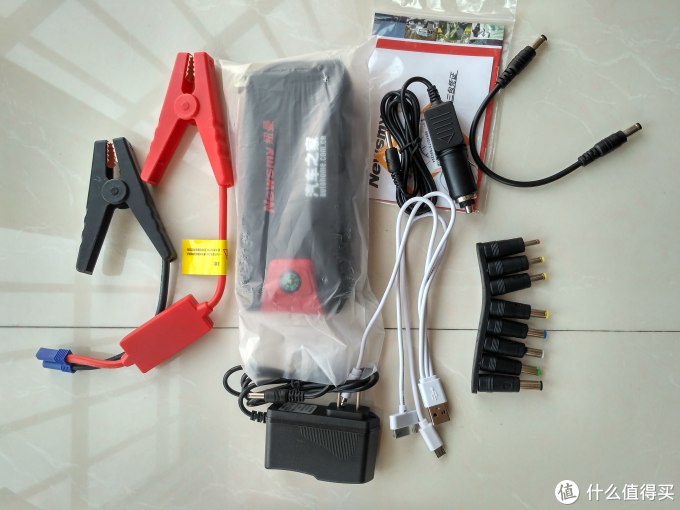 车里可以有 — newsmy 纽曼 汽车车载应急启动电源 w16