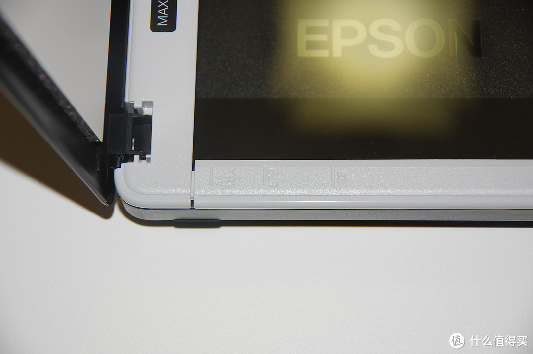 家庭入门款：EPSON 爱普生 V19超值型扫描仪 开箱初上手
