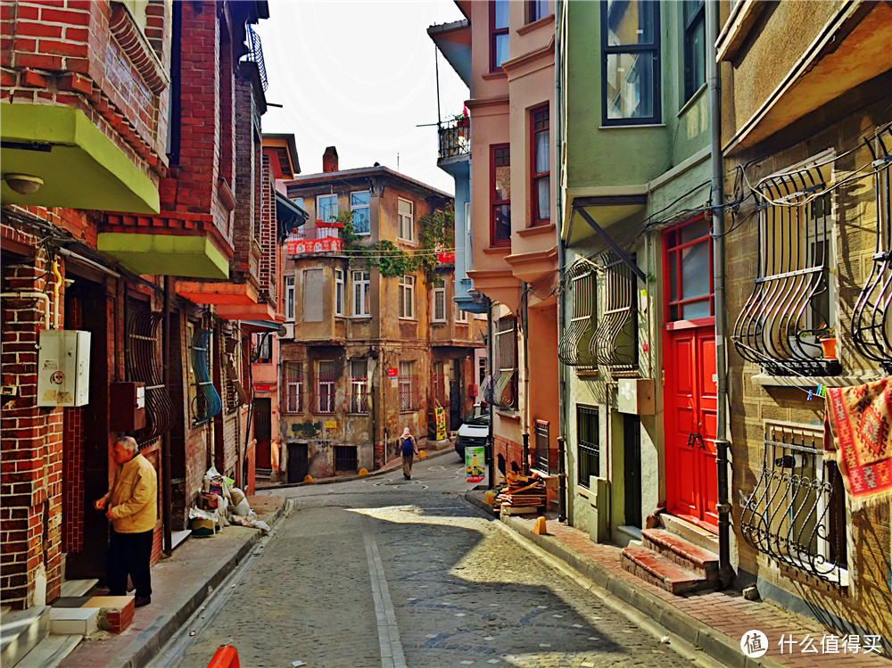 伊斯坦布尔的神秘地界 — 资深玩家与摄影师的天堂-巴拉特