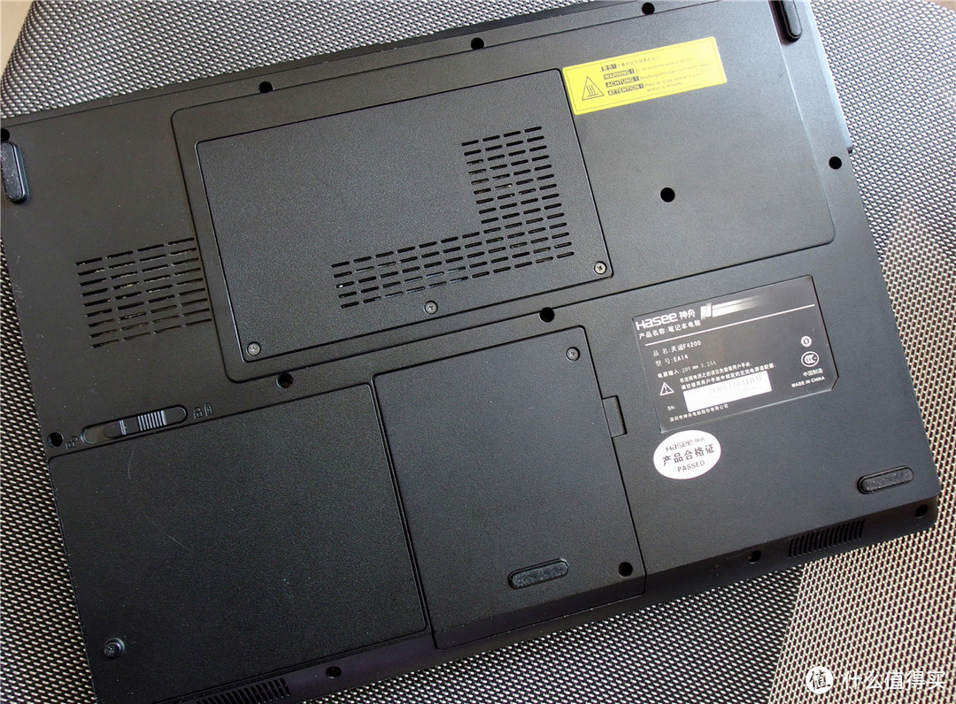 破船犹未翻 — 第9个年头低价 Hasee 神舟 天运F4200 笔记本电脑的拆解