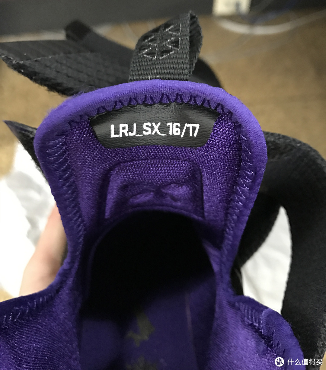 冲动买单，脚剁不完：NIKE 耐克 LEBRON Soldier 10 EP 篮球鞋