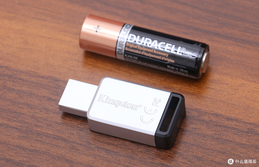 记得看完再剁手，市售10款U盘大乱斗