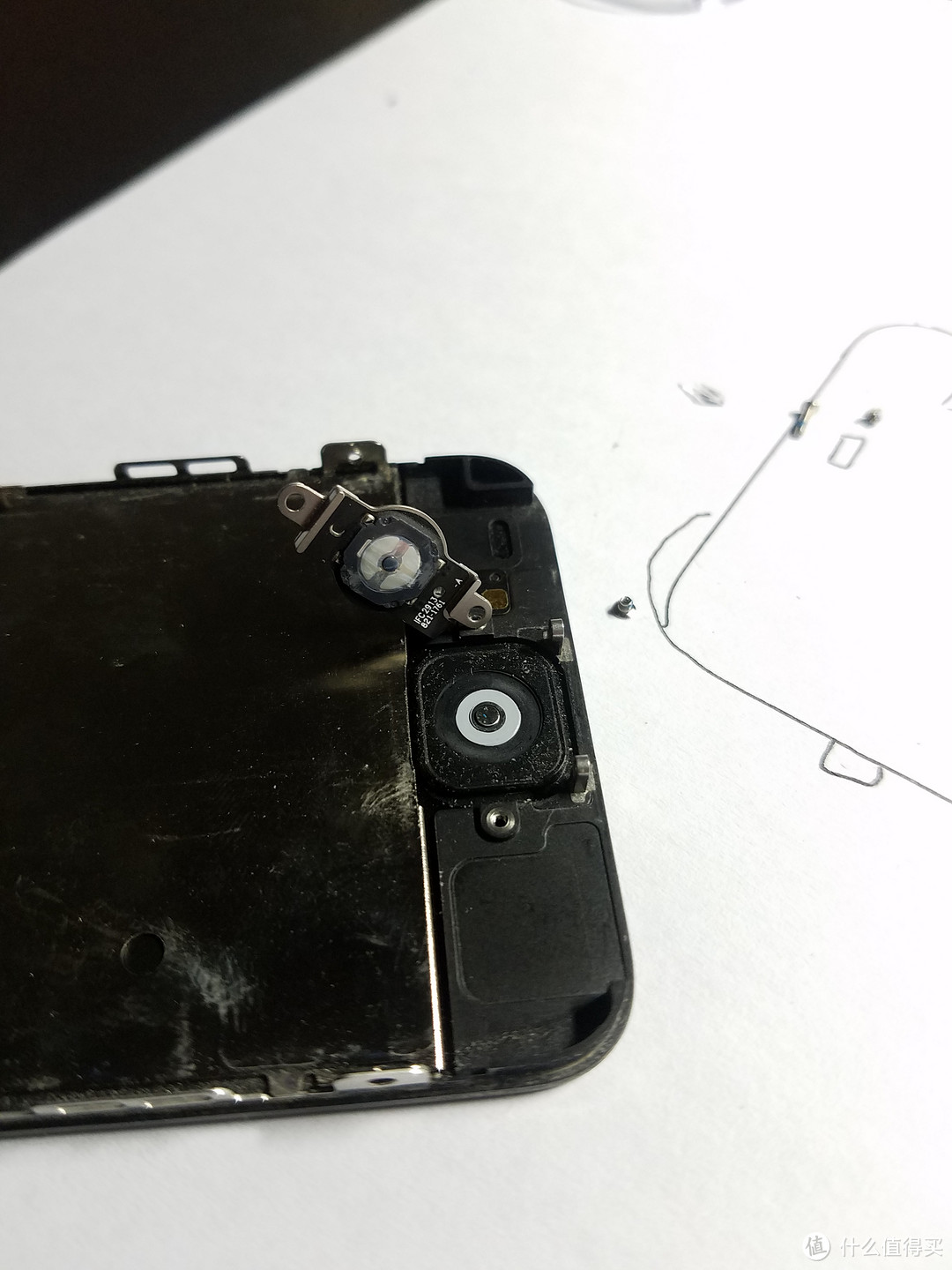 来，喝了这碗天香续命露：iPhone 5系列的拆机换电池、换屏幕教程
