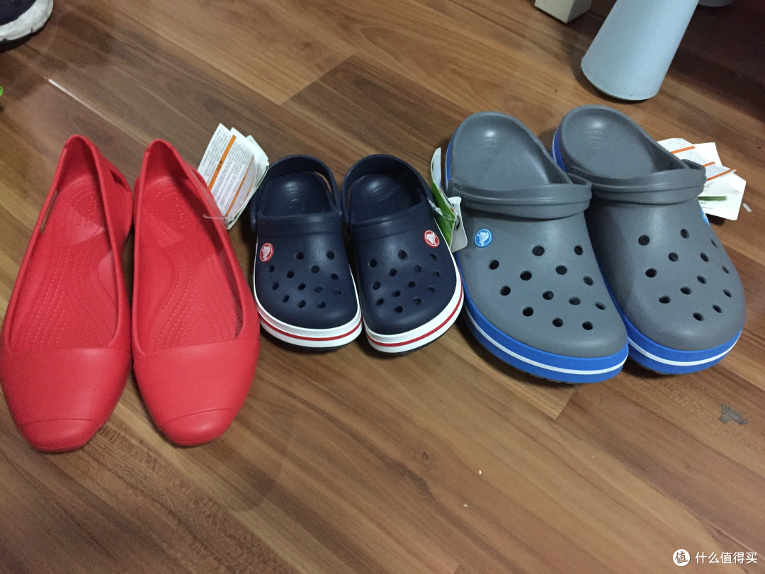 crocs 卡骆驰 一家三口亲子情侣鞋展示