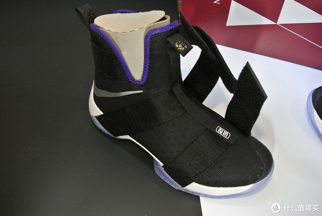 官网福利，实战为王NIKE 耐克 LEBRON SOLDIER 10 男子篮球鞋 开箱