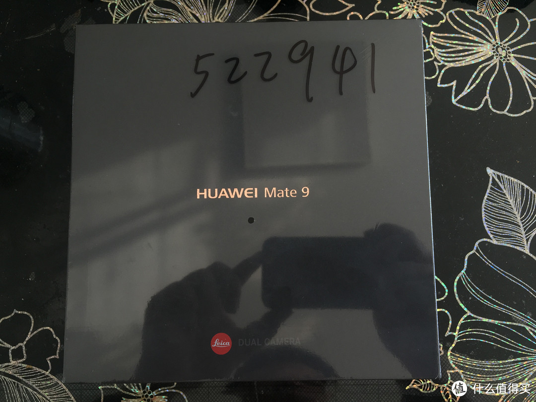 #原创新人#从 HUAWEI 华为 MATE7 白色 到 MATE9 黑色 华丽的升级 开箱作业