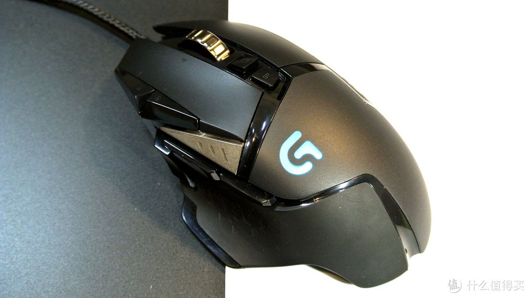 终究没有忍住：Logitech 罗技 G502 鼠标 开箱及G102、G303对比