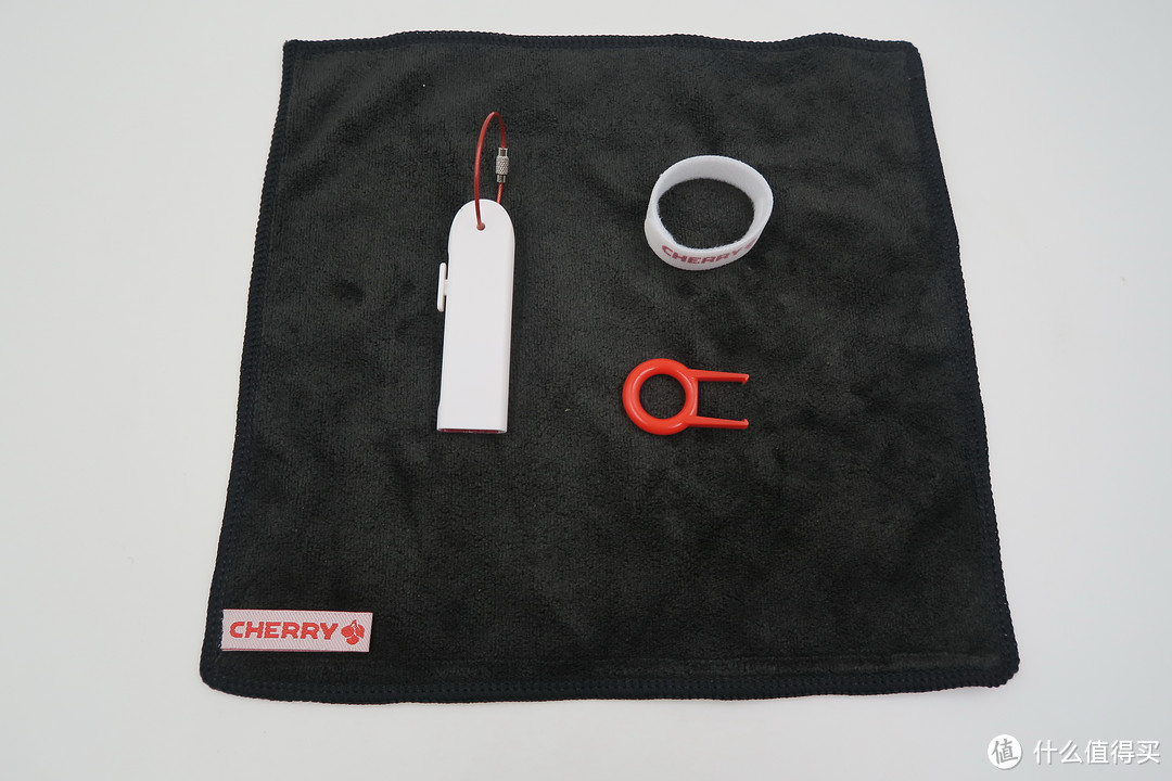 信仰套件:Cherry JA0400 樱桃木腕托与清洁套装