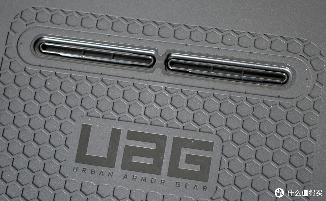 #本站首晒#iPad Pro的钢铁战衣：UAG for iPad Pro 12.9'使用评测