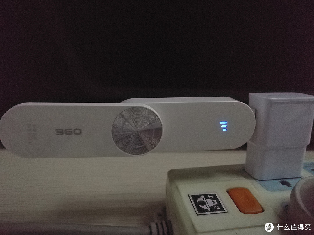 奇虎360 WiFi扩展器 开箱小测