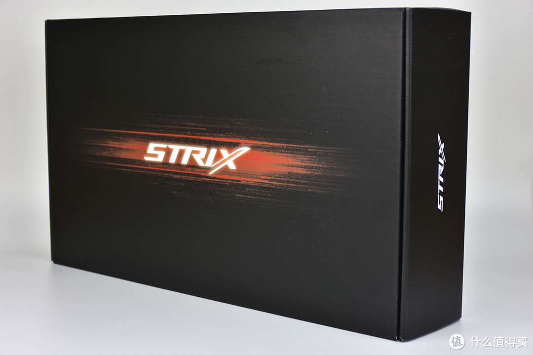 AURA SYNC初体验，ASUS 华硕 ROG STRIX Z270F 试搭光效游戏主机