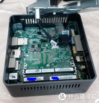 intel 英特尔 第7代NUC 开箱