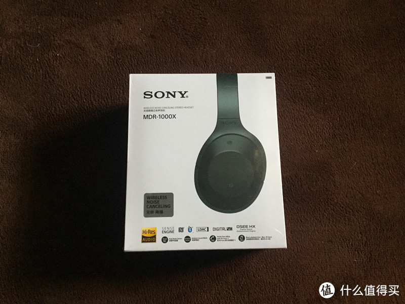 物有所值：SONY 索尼 MDR-1000X 无线降噪立体声耳机 开箱及简单评测。