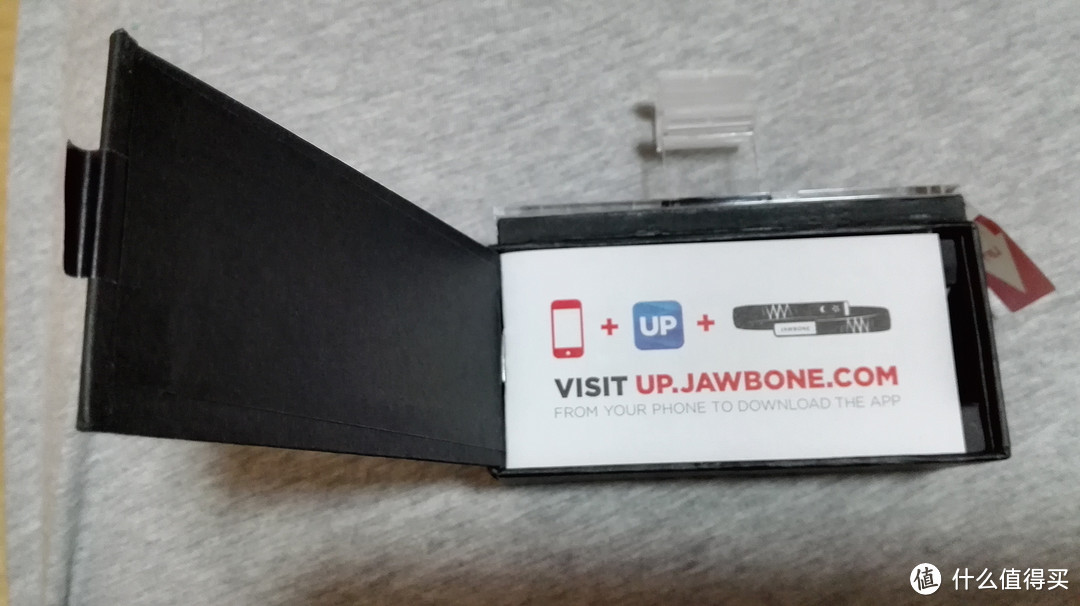 高颜值也拯救不了质量差这个事实：Jawbone 卓棒 UP24 智能手环 使用两个月损坏经历