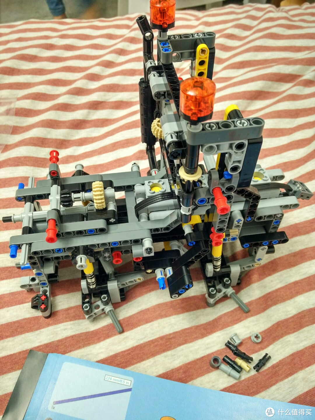 入坑进行式——LEGO 乐高 Technic 系列 42043 奔驰卡车