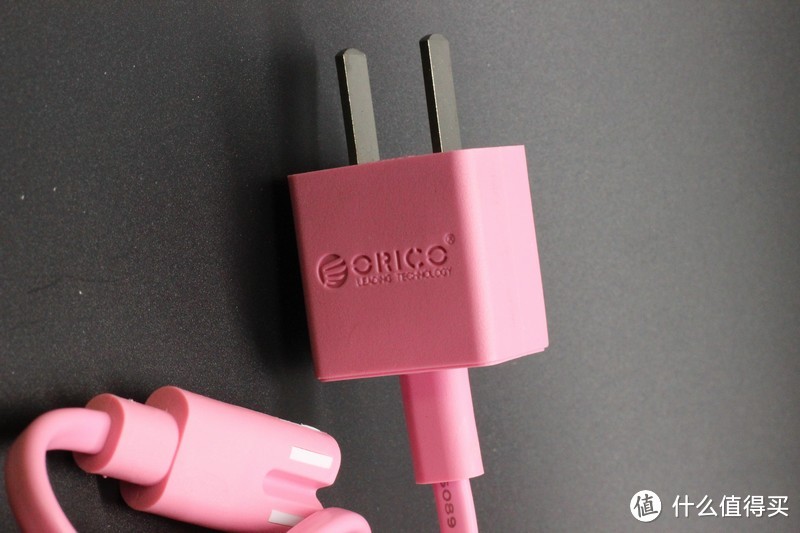 可以拿着自拍的充电器——奥睿科 CSE-5U 五口智能USB充电器