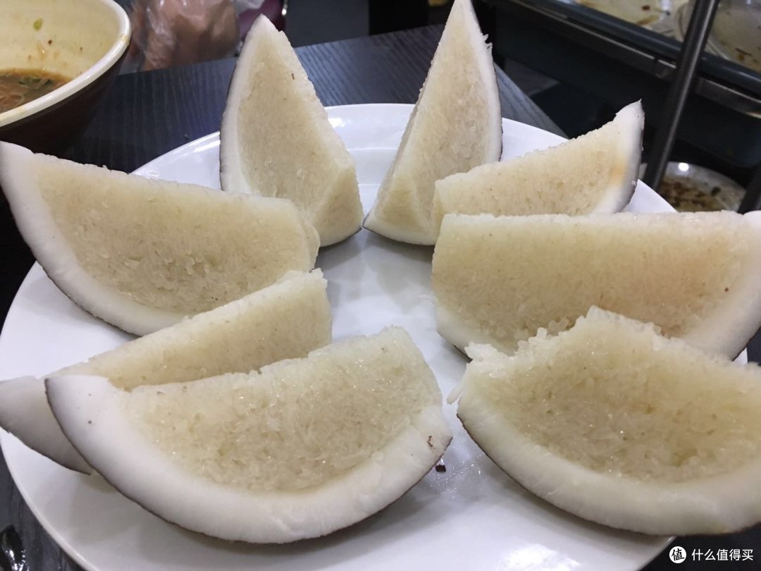 椰子饭,30元一个 椰子饭,30元一个