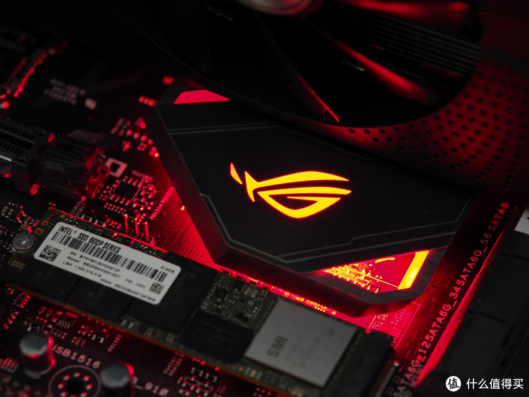 #首晒# Ryzen 7 1800X和ROG Crosshair VI Hero开箱和性能测试